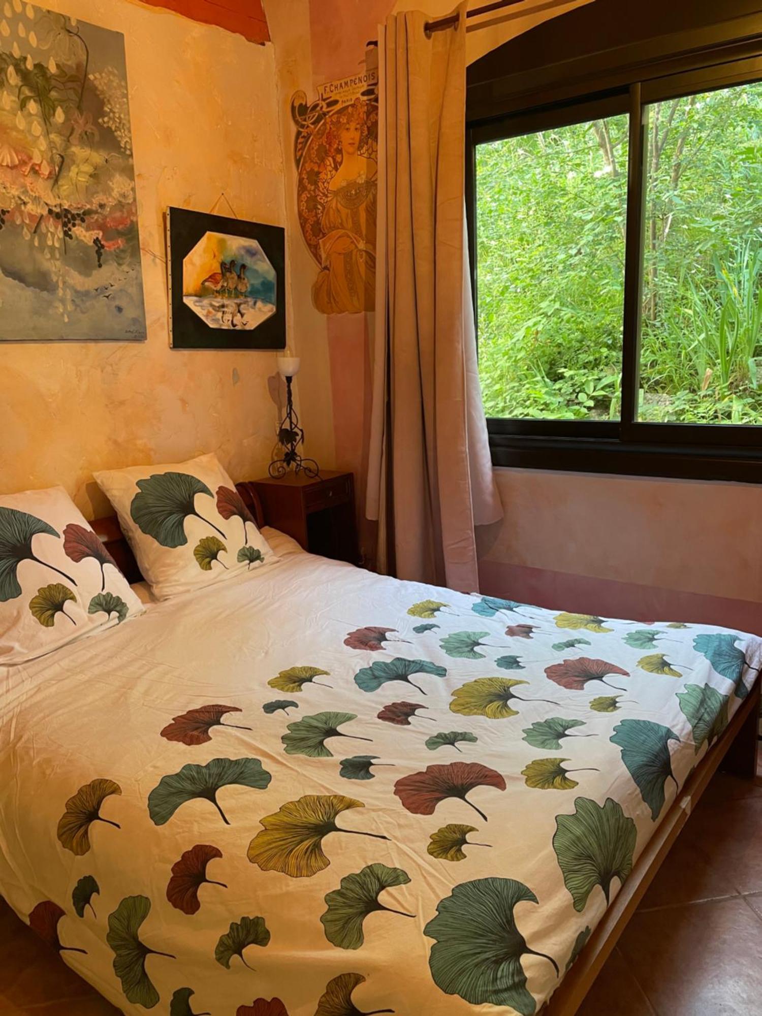 Domaine St Georges Villa Mosset Oda fotoğraf